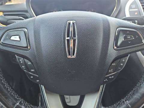 2016 Lincoln MKC Select