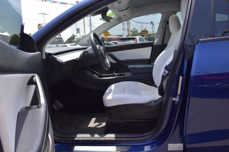 2020 Tesla Model Y Long Range