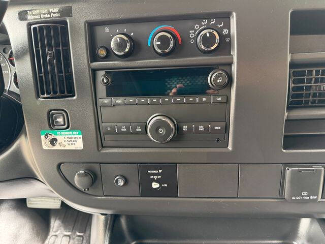 2024 GMC Savana 2500