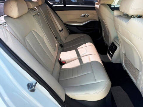 2021 BMW 3 Series 330i