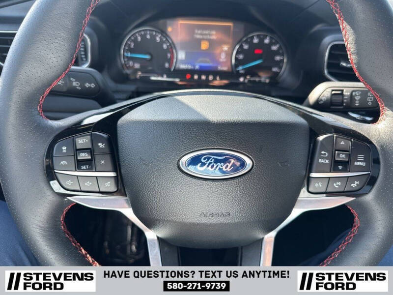 2024 Ford Explorer ST-Line