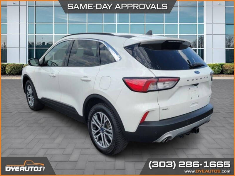 2021 Ford Escape SEL