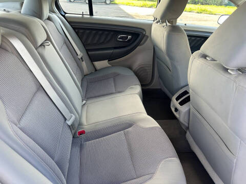 2010 Ford Taurus SEL