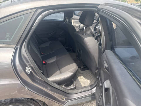 2014 Ford Focus S
