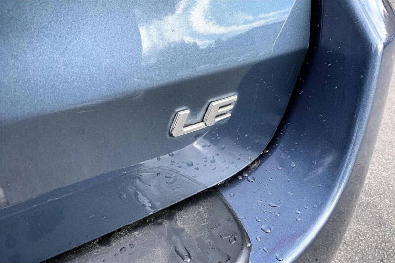 2017 Toyota Sienna LE 8-Passenger