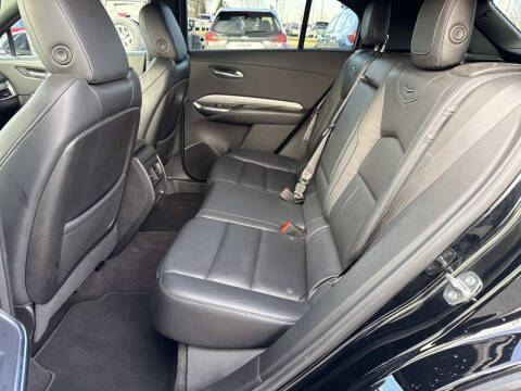 2023 Cadillac XT4 Premium Luxury