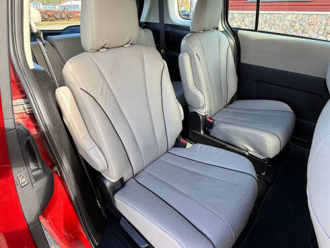 2014 Mazda MAZDA5 Grand Touring