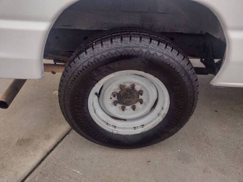 2013 Ford E-Series E-250