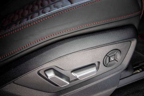 2025 Audi RS Q8 performance 4.0T quattro