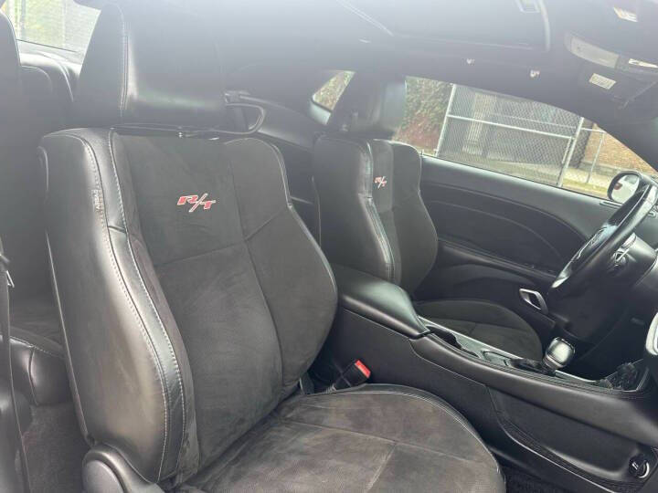 2015 Dodge Challenger R/T Plus