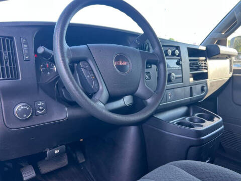 2024 GMC Savana 2500