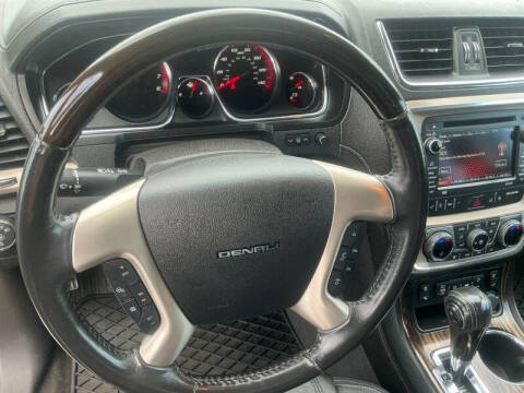 2016 GMC Acadia Denali