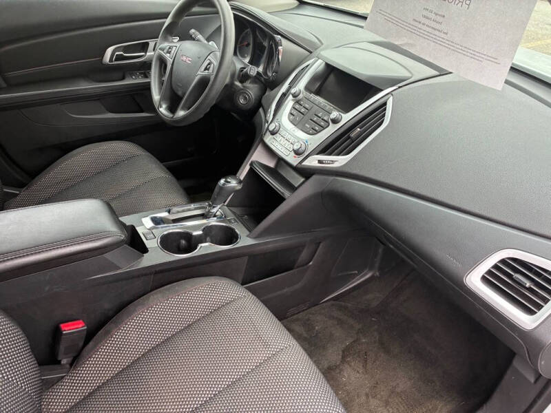 2017 GMC Terrain SLE-1