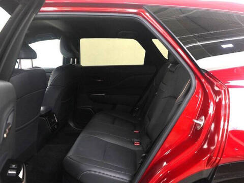 2025 Toyota Crown Signia XLE