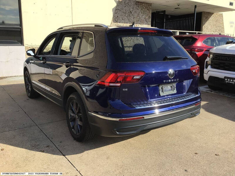 2023 Volkswagen Tiguan SE