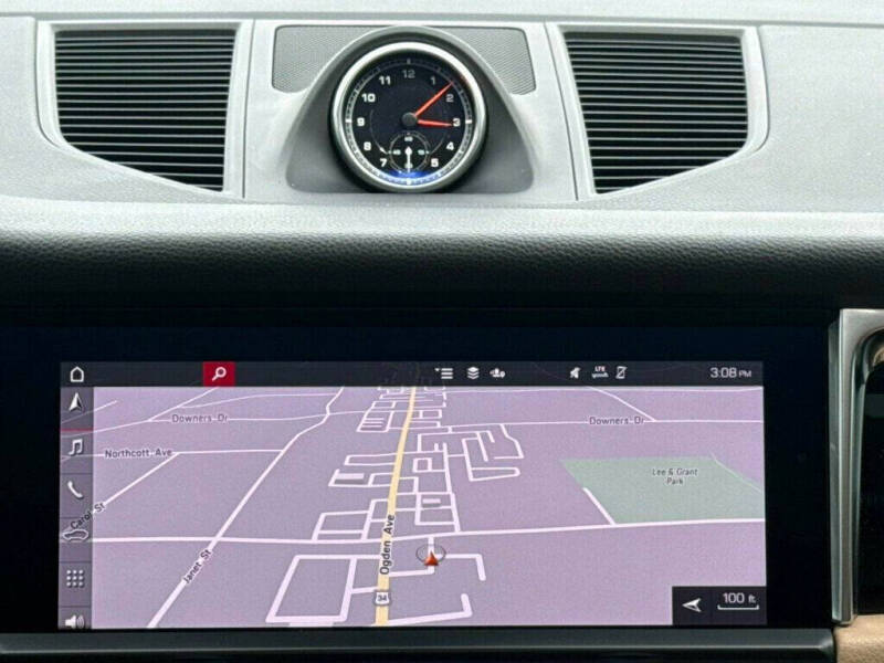 2020 Porsche Macan