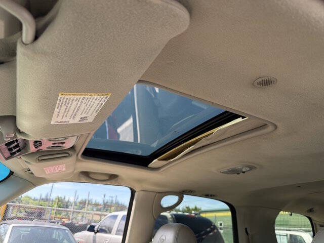 2003 Cadillac Escalade
