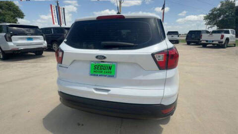2019 Ford Escape S
