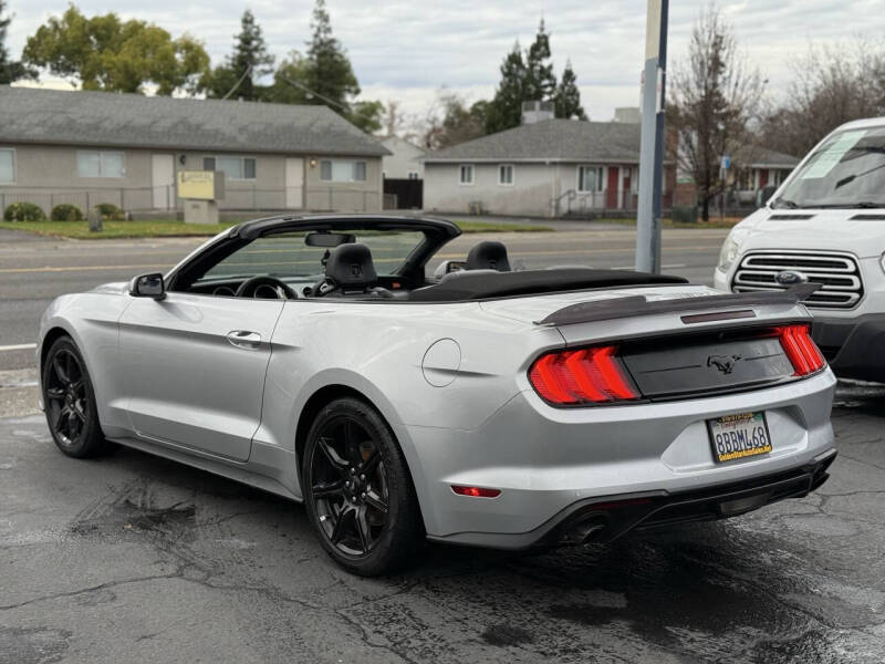 2018 Ford Mustang EcoBoost Premium