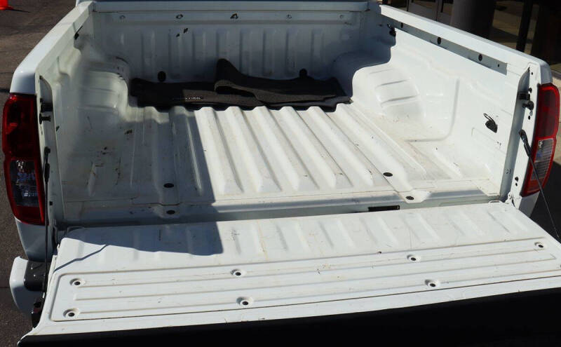 2021 Nissan Frontier S