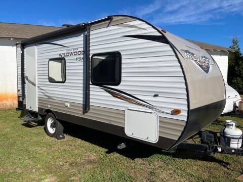2019 Forest River Wildwood for sale at Modern Automotive in Boiling Springs SC