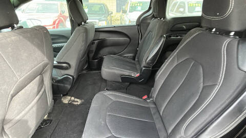 2019 Chrysler Pacifica Touring Plus