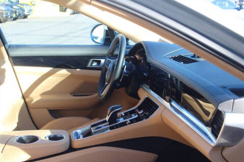 2018 Porsche Panamera 4 E-Hybrid