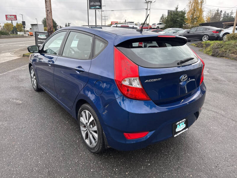 2015 Hyundai Accent Sport