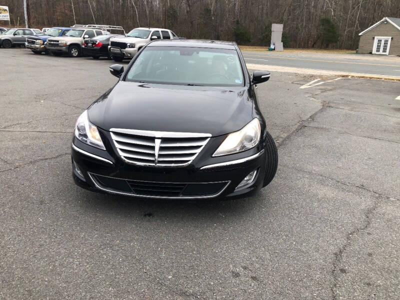 2012 Hyundai Genesis for sale at REGIONAL AUTO CENTER in Stafford VA