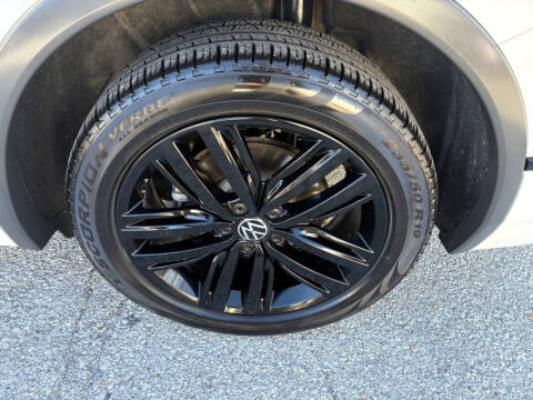 2022 Volkswagen Tiguan SE R-Line Black 4Motion