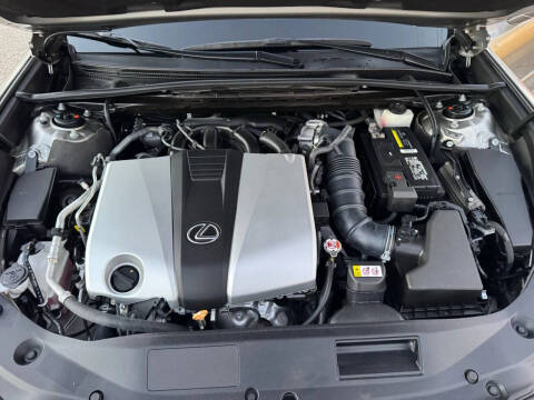 2021 Lexus ES 350 Ultra Luxury