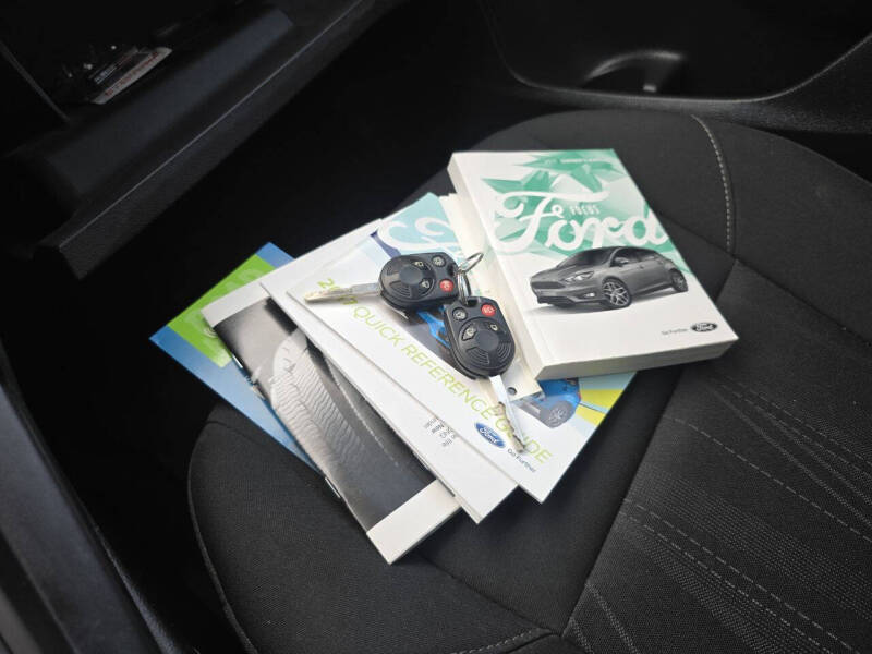 2017 Ford Focus SE