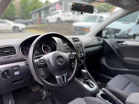 2014 Volkswagen Golf TDI
