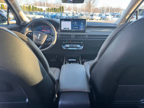 2023 Lincoln Corsair Standard