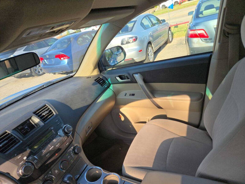 2008 Toyota Highlander Sport