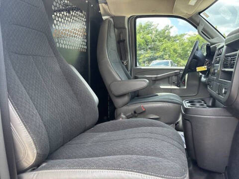 2025 GMC Savana 2500