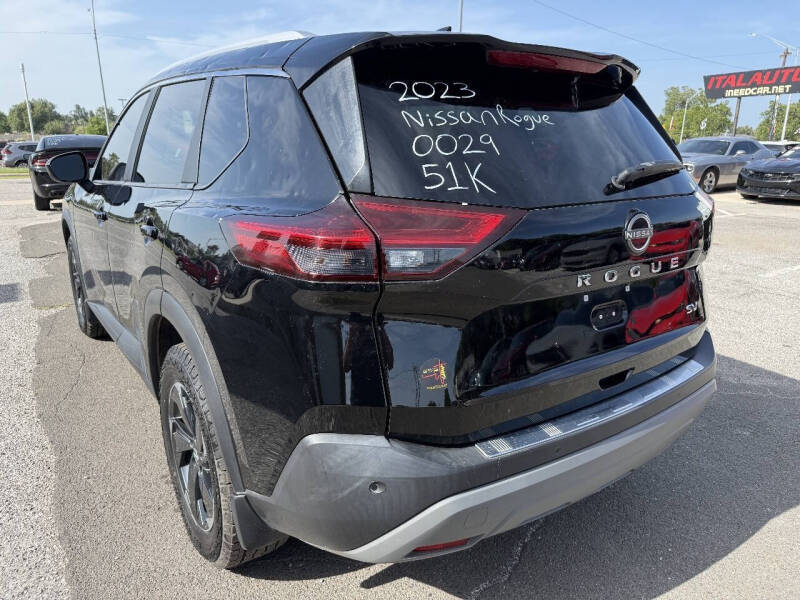 2023 Nissan Rogue SV