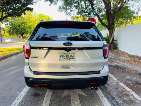 2018 Ford Explorer Sport