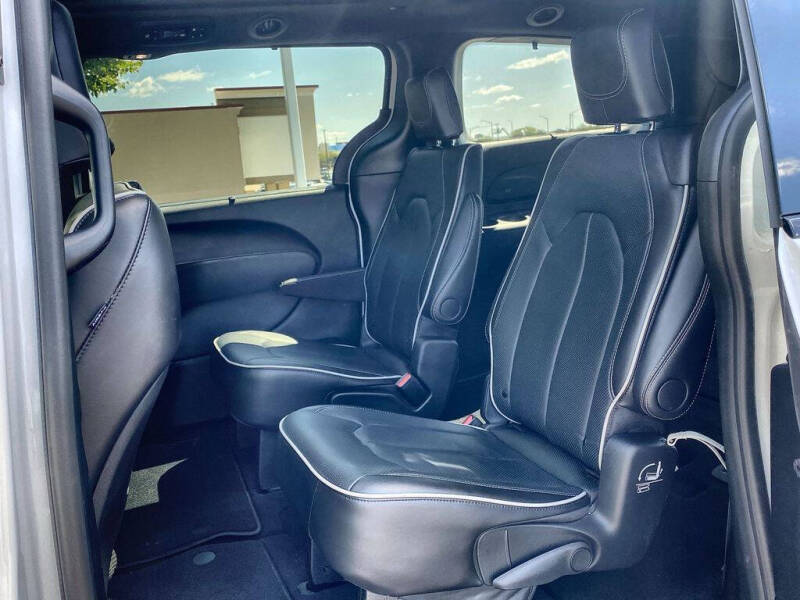 2024 Chrysler Pacifica Limited