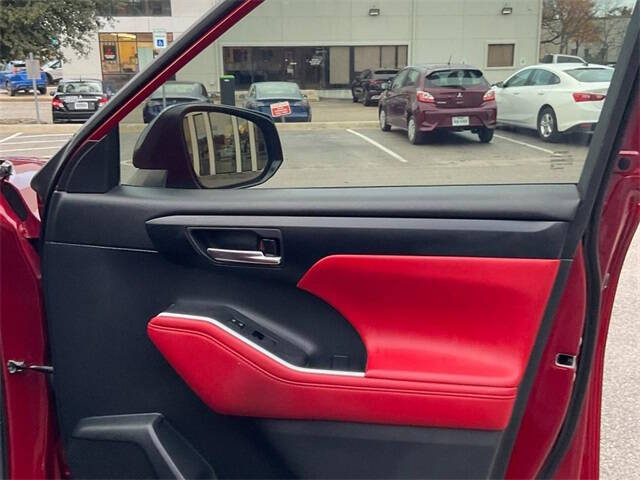 2021 Toyota Highlander XSE