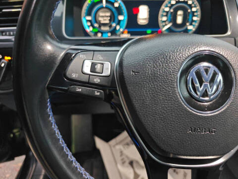 2019 Volkswagen e-Golf SEL Premium