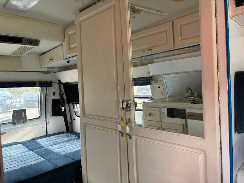 1997 Dodge Ram Van 3500