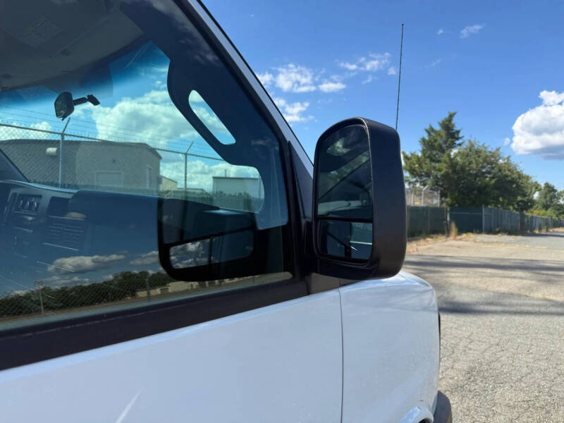 2016 Chevrolet Express 2500