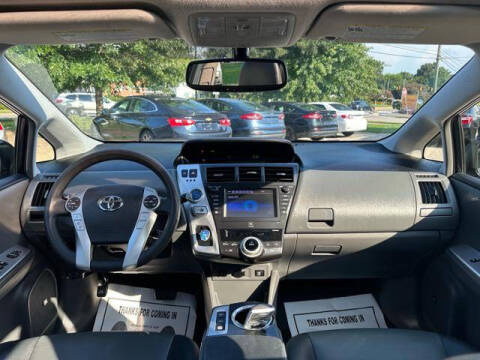 2012 Toyota Prius v Five