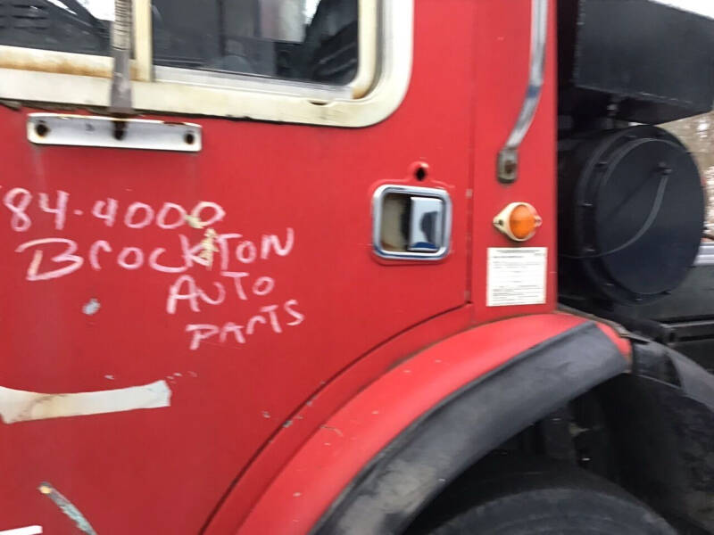 1988 Mack MR685S