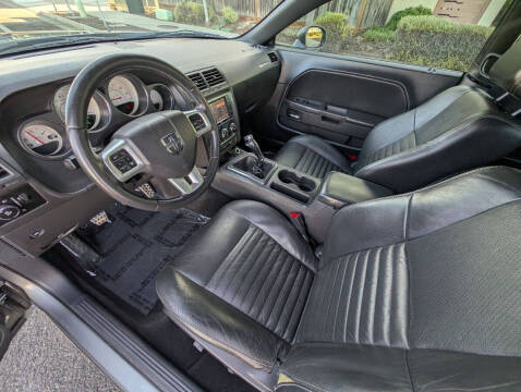 2012 Dodge Challenger R/T