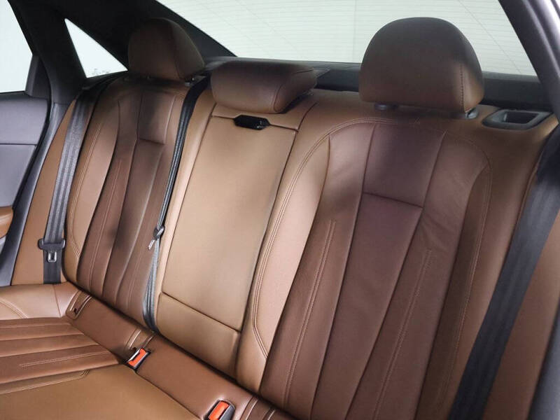 2019 Audi A4 quattro Premium Plus 45 TFSI