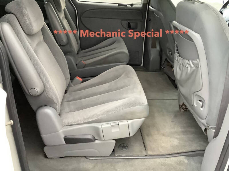 2005 Dodge Grand Caravan SXT