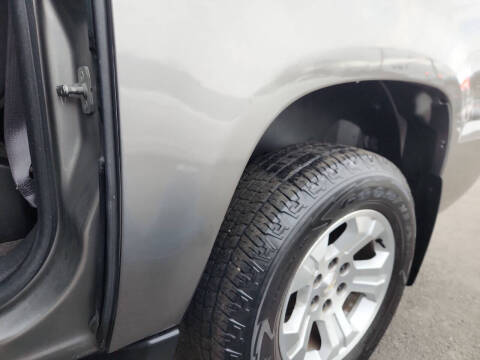 2012 Chevrolet Avalanche LS