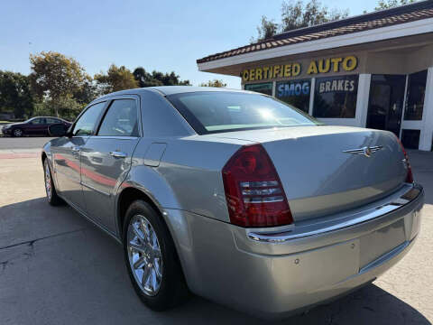 2005 Chrysler 300 C